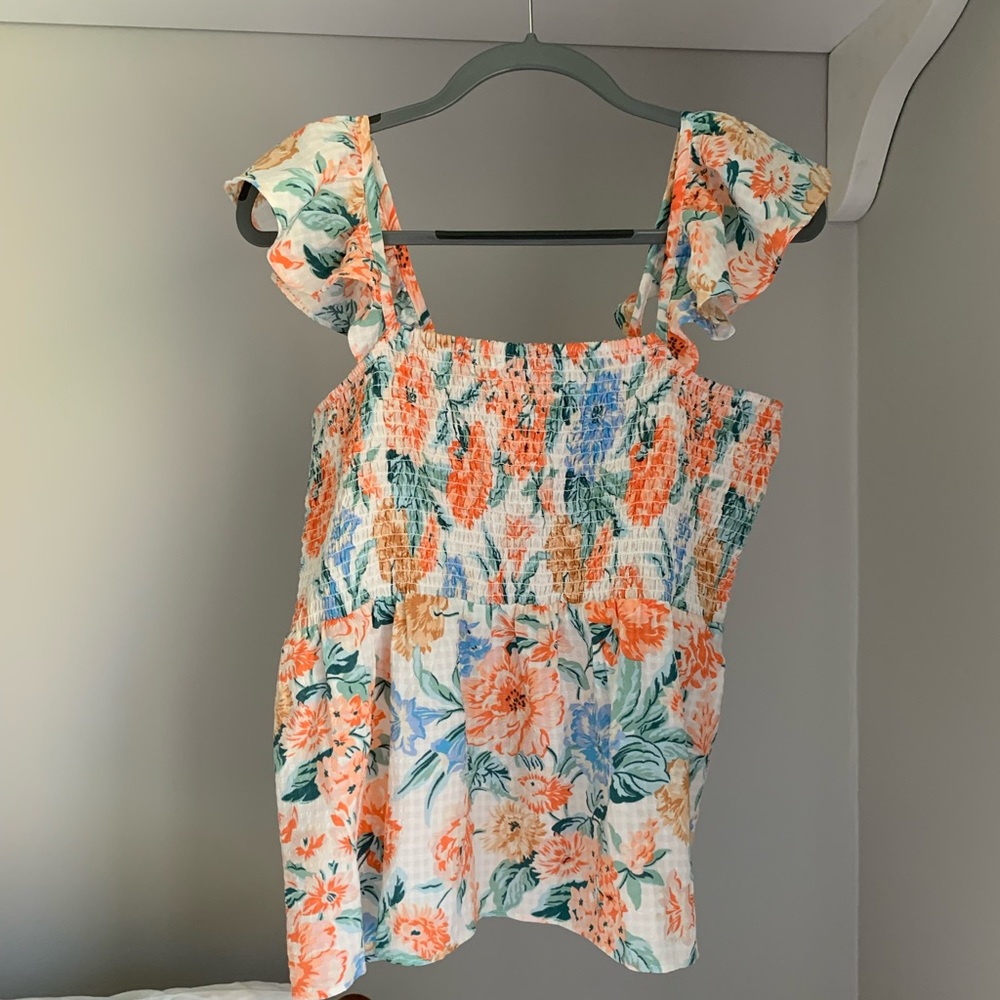 NWT The Loft Smocked Ruffle Strap Tank
